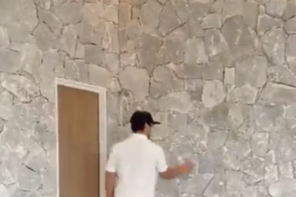 Man entered in wall instead of door shocking video or man viral