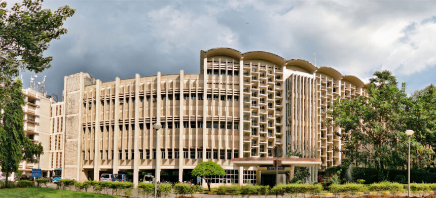 22-year-old youth studied at IIT-Bombay